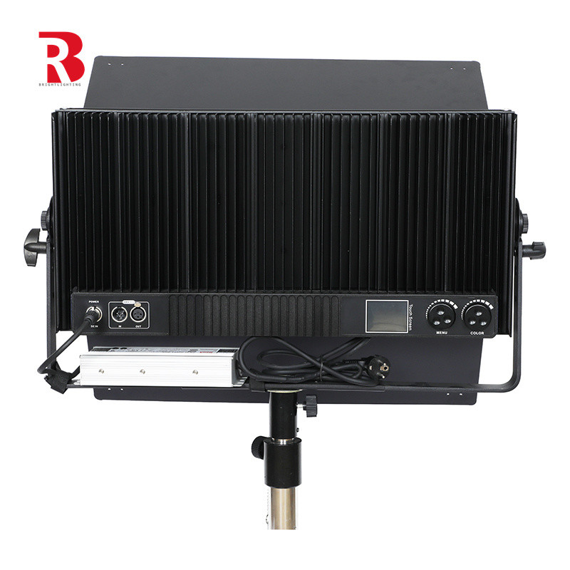 300W RGBYW Full Color LED Studio Stage Light DMX LED Soft Panel Light สําหรับการแสดง